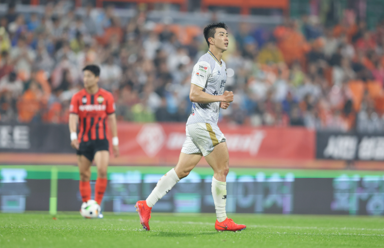 (6.27)韩职预测:金泉尚武VS全北现代,强强对决,谁胜一筹?-足球先知 (6.27)韩职预测:金泉尚武VS全北现代,强强对决,谁胜一筹?-足球先知